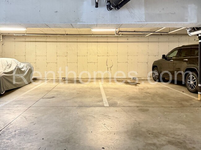 Building Photo - 1940 Third Ave