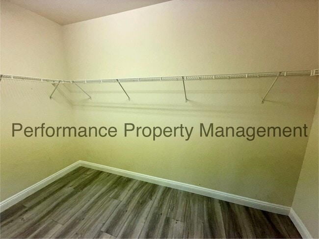 Building Photo - Stunning 4 Bed/3 Bath NW Bakersfield Home w/ Pool, RBP & Security Deposit Alternative Option