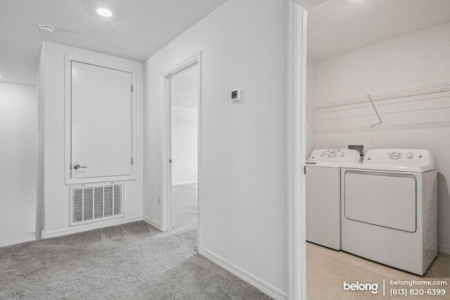 Building Photo - 2671 Red Egret Dr