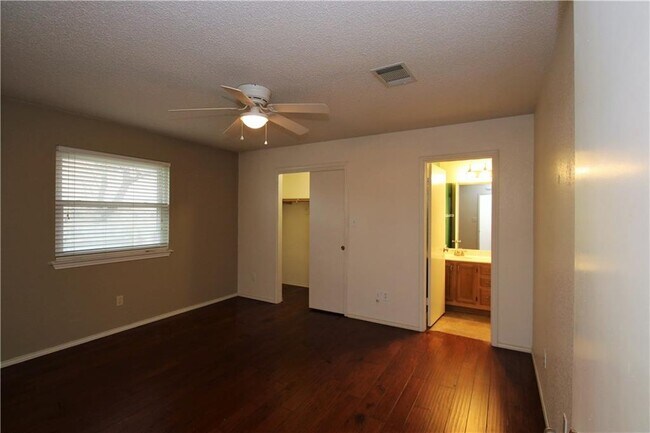 Building Photo - 3205 Blazing Star Trail