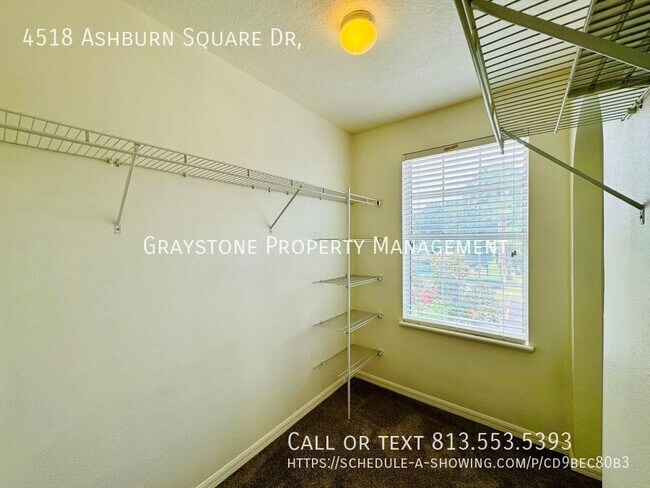 Building Photo - 4518 Ashburn Square Dr