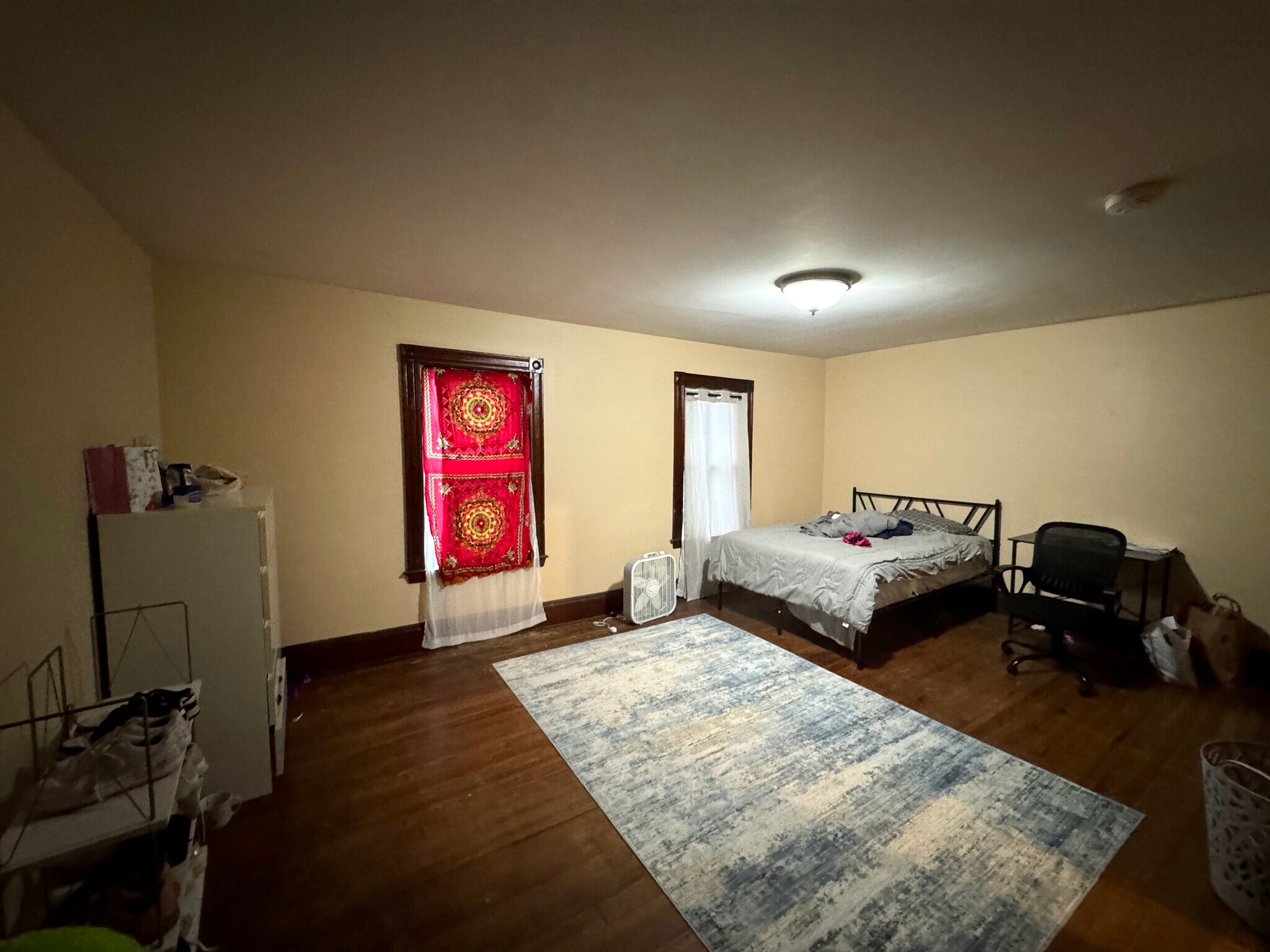 Building Photo - 195 College Ave