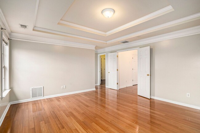 Building Photo - 1641 Emory Pl Dr NE
