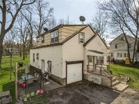 Building Photo - 8521 Sheridan Dr