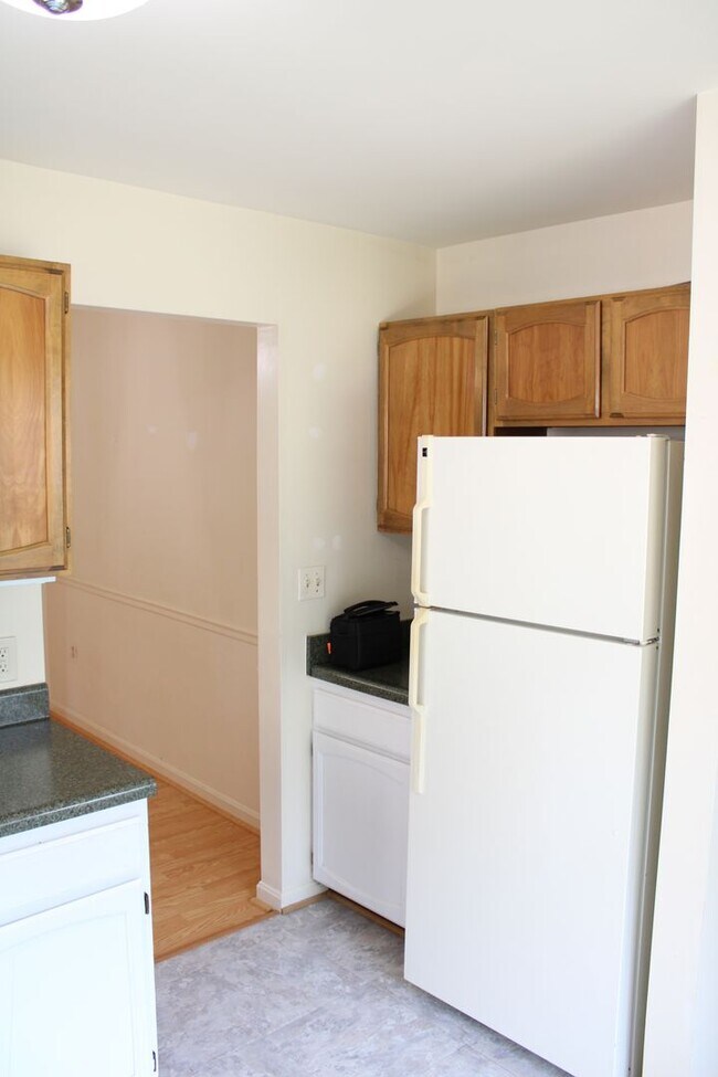 Building Photo - Conveniently Located- Three Bedroom Home Annapolis, MD