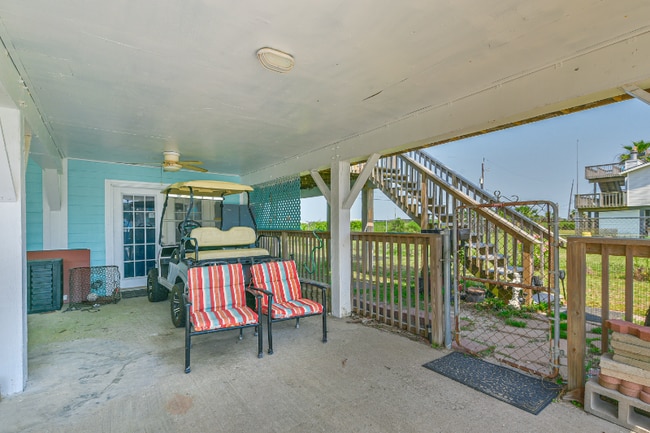 Building Photo - 3919 San Jacinto Dr