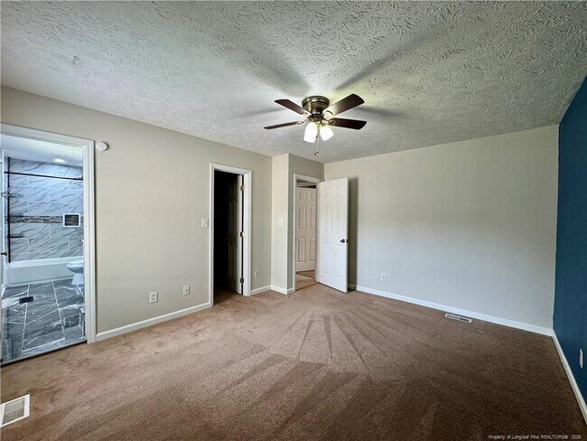 Building Photo - 5026 Waterford Dr