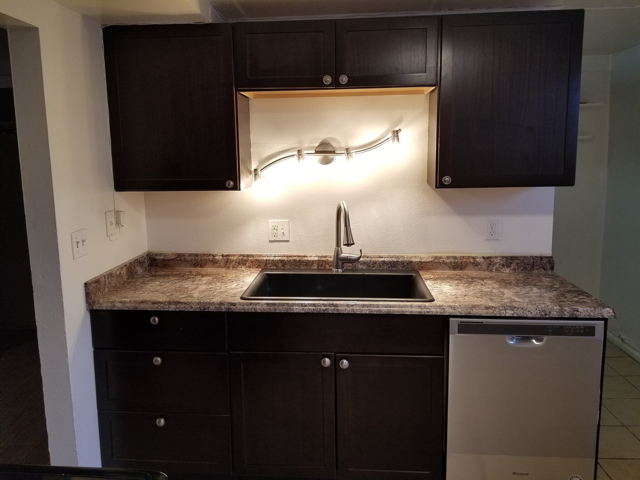 New Kitchen - 4024 Osage St