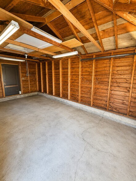 Building Photo - 2906 Depew St