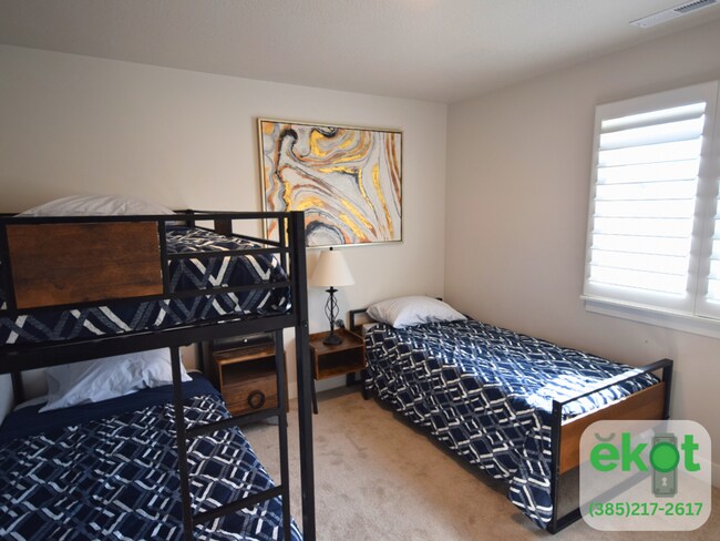 Building Photo - 43 Swasey Peak Wy