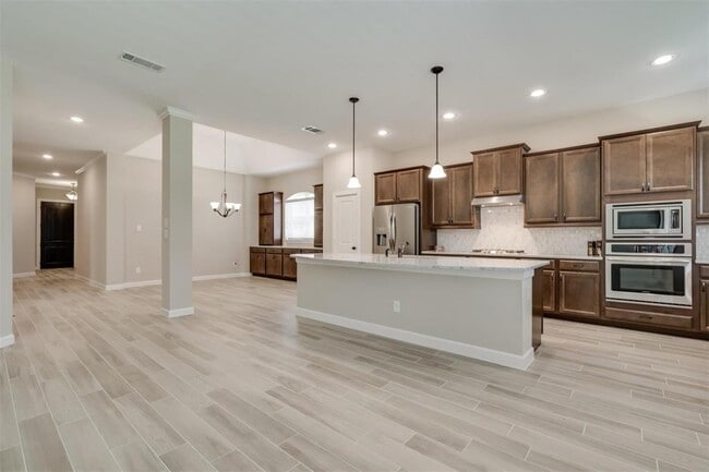 Building Photo - 31866 Grand Arbor Ln