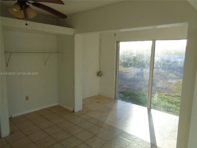 Building Photo - 32970 SW 210th Ave