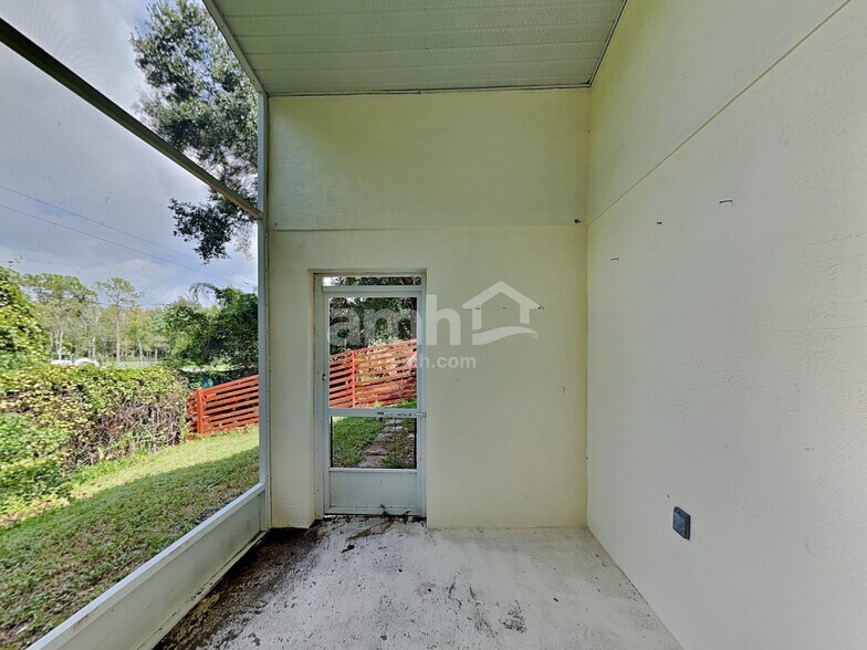 Building Photo - 14686 Lady Victoria Blvd