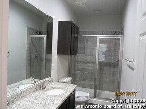 Building Photo - 619 Heathers Wy