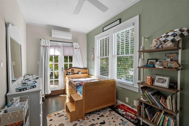 Building Photo - 2943 W Bayshore Ct
