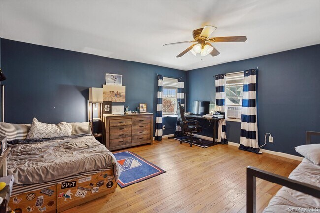 Building Photo - 58 Forester St