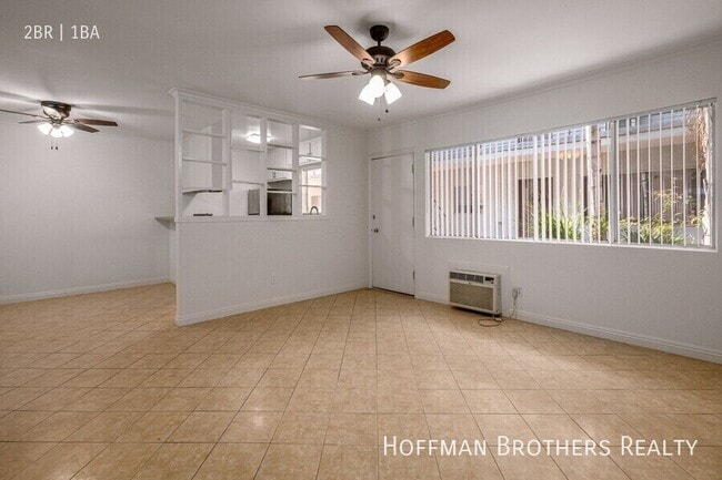 Building Photo - 4000 Sequoia St