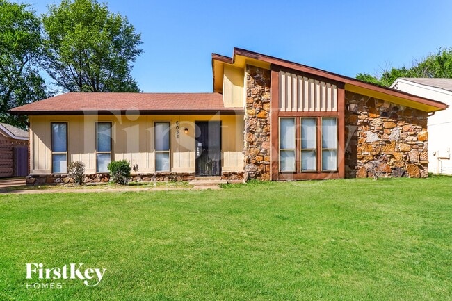 Building Photo - 6052 Scarlet Leaf Dr