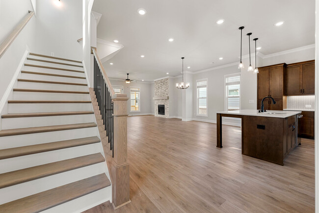 Building Photo - 114 Stonehouse Dr