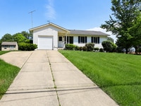 Building Photo - 255 Taylor Rd