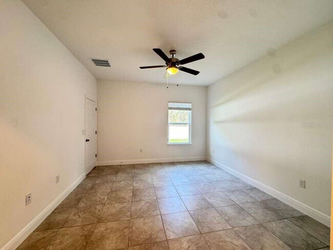 Building Photo - 16054 SW 55th Avenue Rd