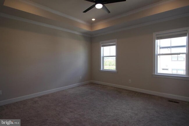 Building Photo - 43355 Radford Divide Ter