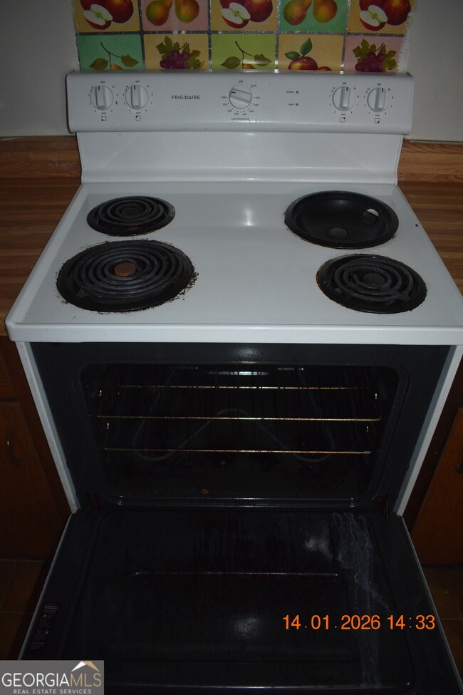 Building Photo - 4934 Log Cabin Dr