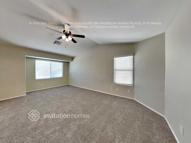 Building Photo - 12320 W Denton Ave