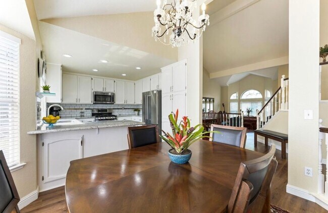 Building Photo - Beautiful Antelope Home with Private Pool | Available July 1st | $3,350/mo