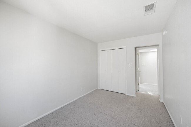 Building Photo - Two-Bedroom Condo at El Matador