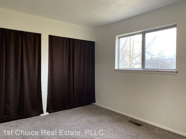 Building Photo - 3 br, 1.5 bath House - 3700 Malibu