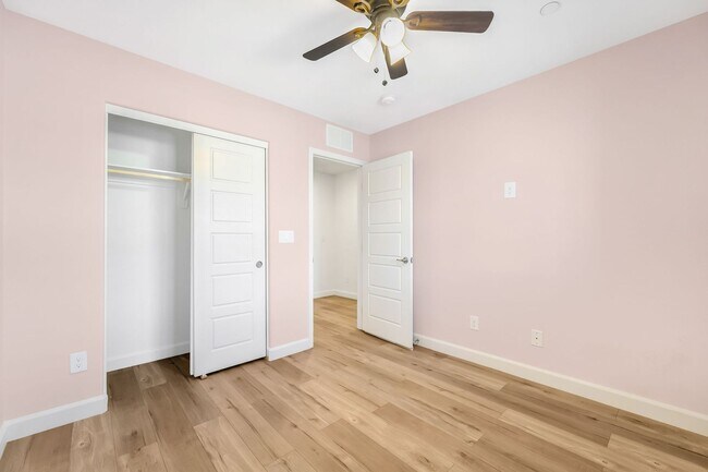 Building Photo - Modern Cadence Living with Designer Upgrades & Resort-Style Amenities!