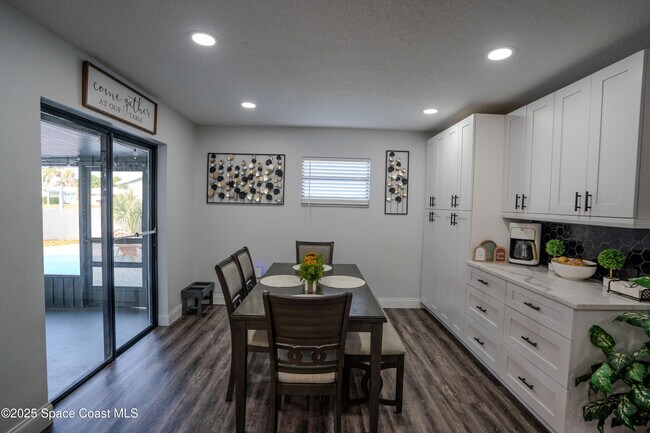 Building Photo - 629 Tupelo Dr