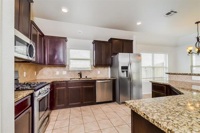 Building Photo - 2008 Lake Harvest Cir