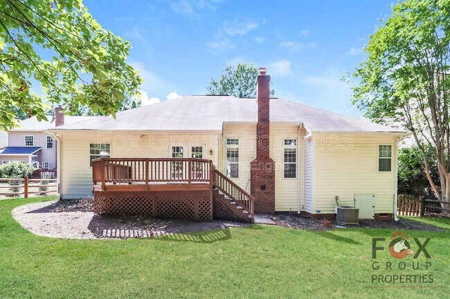 Building Photo - 124 Pamlico Ln