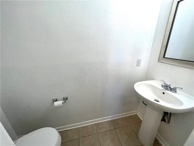 Building Photo - 3102 Dawn Mesa Ct