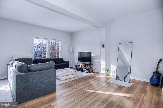 Building Photo - 10159 Elgin Way