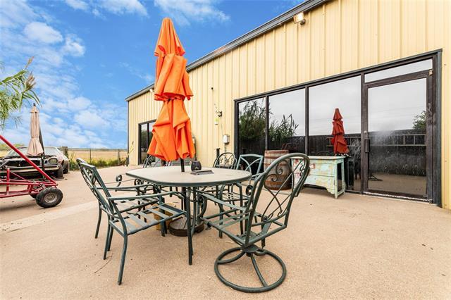 Building Photo - 3674 TX-243