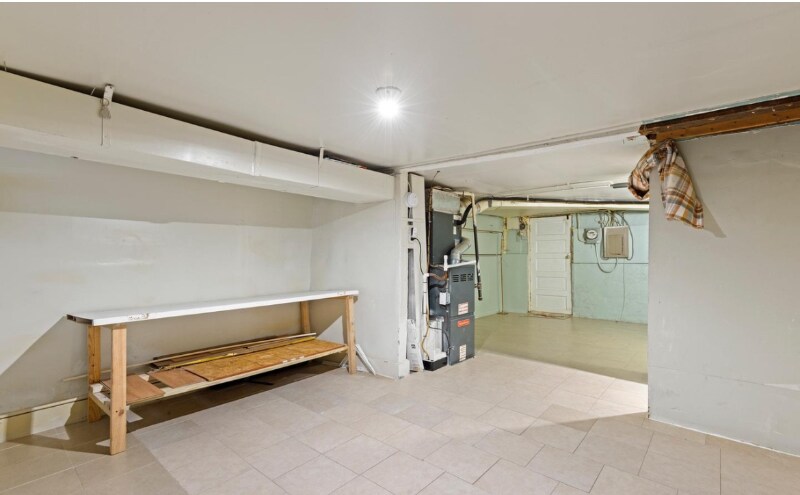 Building Photo - 415 N East Ave