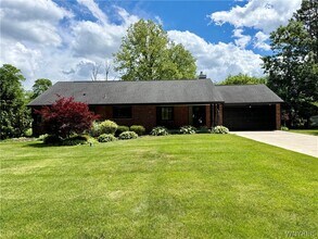 Building Photo - 5125 Forest Rd