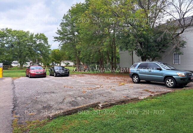 Building Photo - 3105 Fordhaven Rd