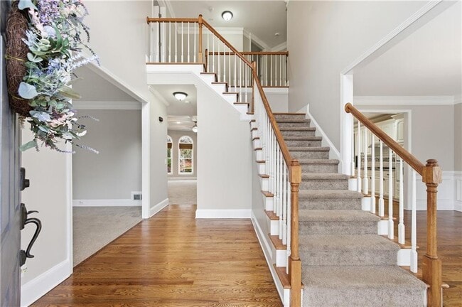 Building Photo - 2570 Wood Creek Ct NE