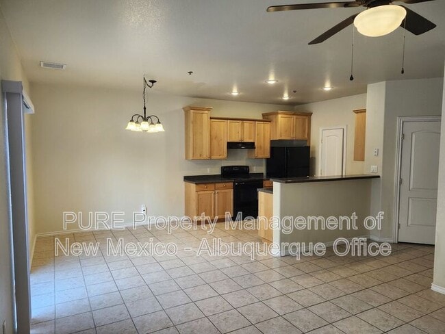 Building Photo - 3004 Calla Lilly Ln