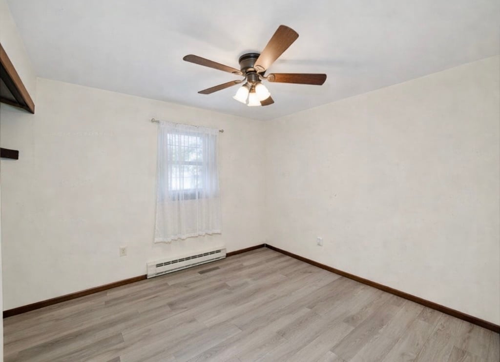 Building Photo - 426 S Wilbur Ave