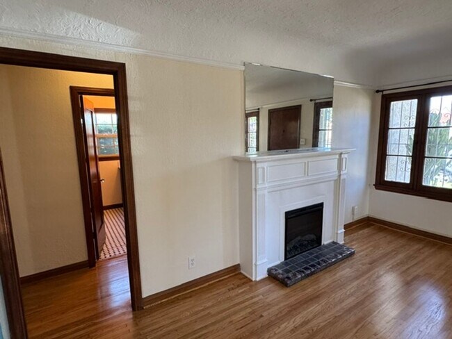 Building Photo - 2501 Eucalyptus Ave