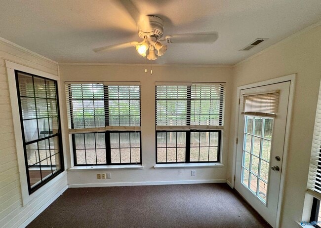 Building Photo - 129 Telluride Dr