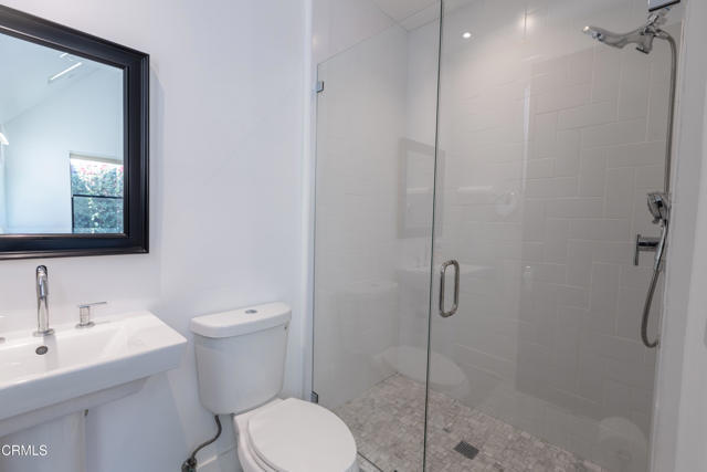 Building Photo - 5150 Loleta Ave