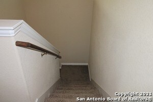 Building Photo - 9118 Hogarten