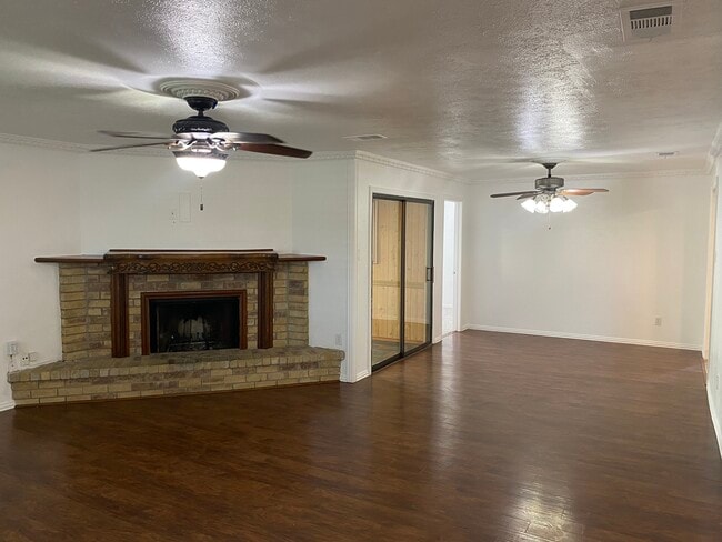 Building Photo - 5068 N Colony Blvd