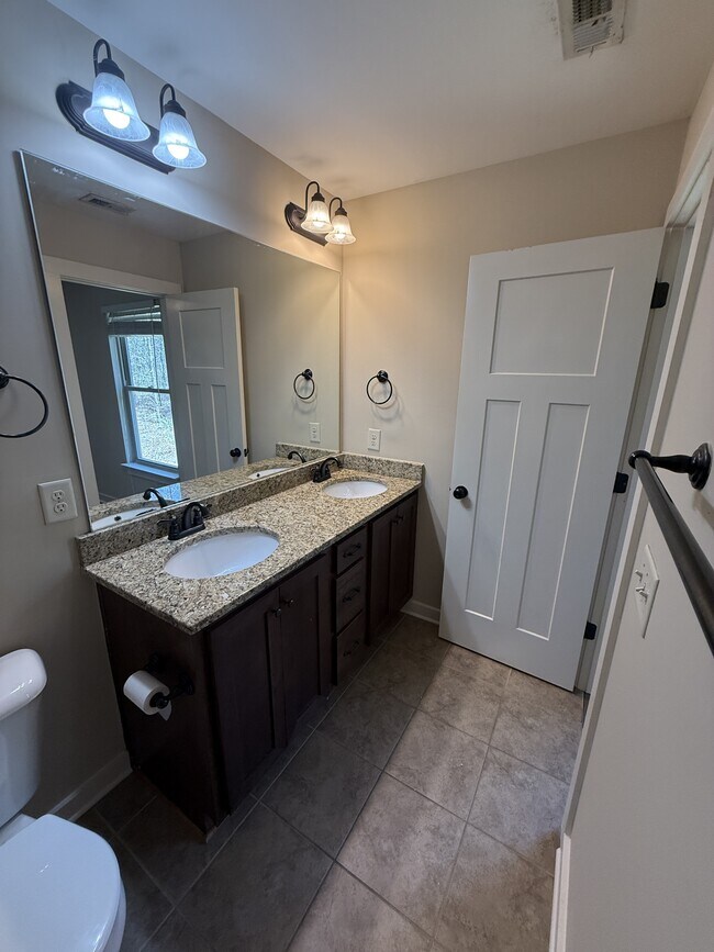 Building Photo - 20478 Castle Rdg Rd